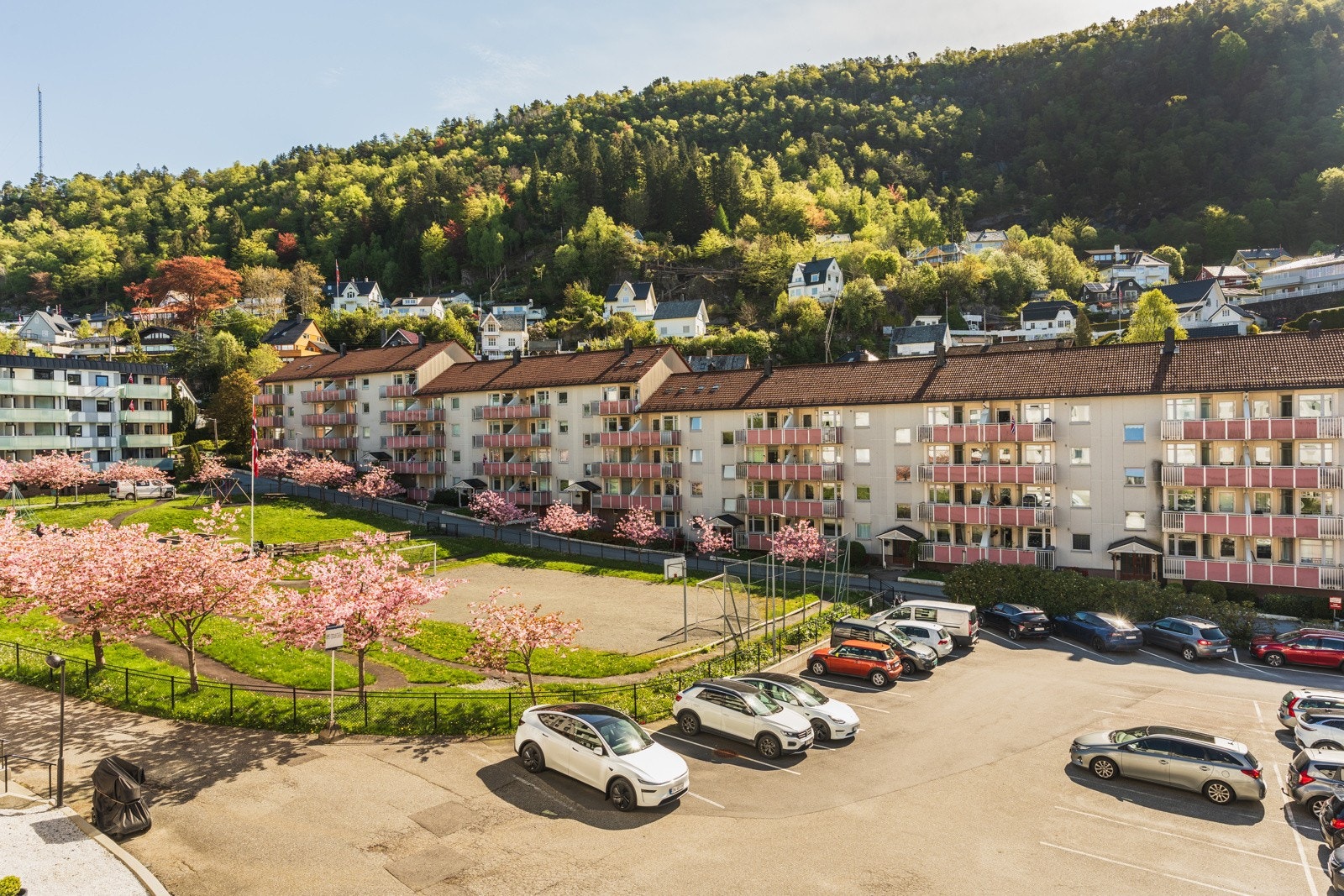Sentralt beliggende for studenter som ønsker å bo sentrumsnært med gode bussforbindelser. Galleribilde