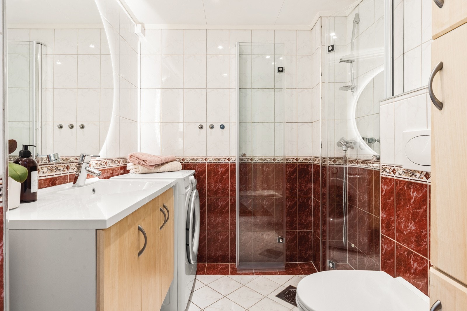 Badet er målt til ca. 3,5 kvm. Galleribilde