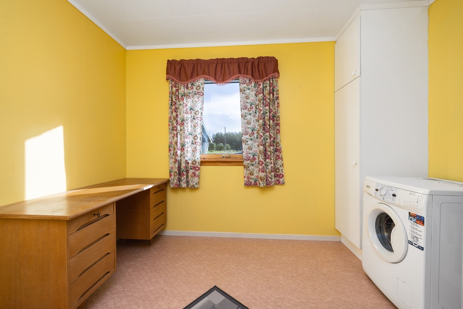 Vaskerom Galleribilde