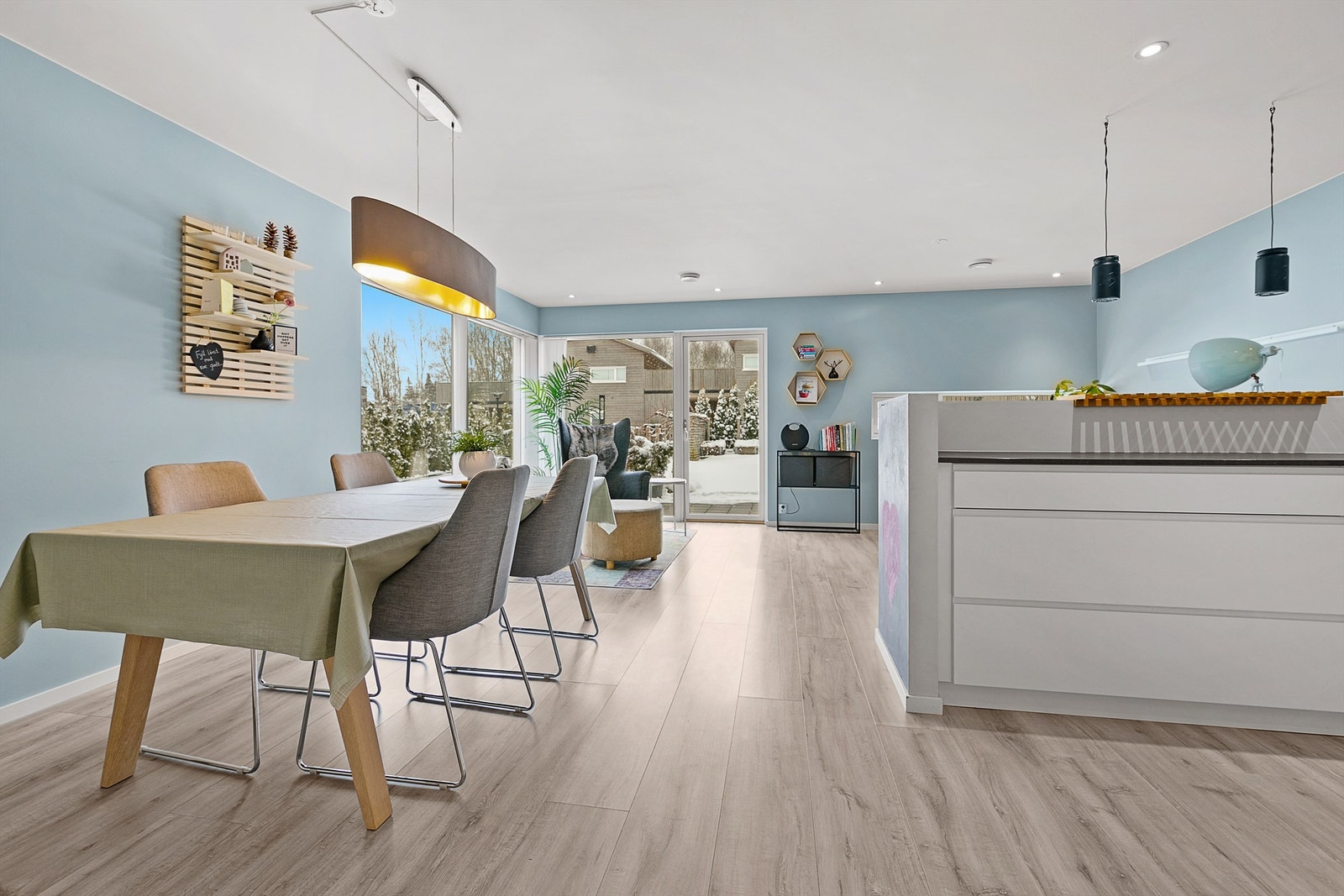 Åpen stue/kjøkken løsning Galleribilde