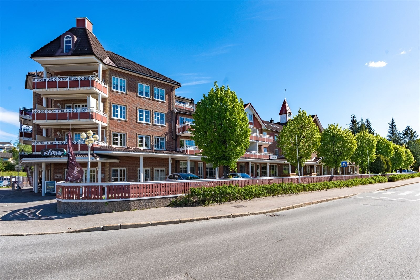 Fasade. Galleribilde