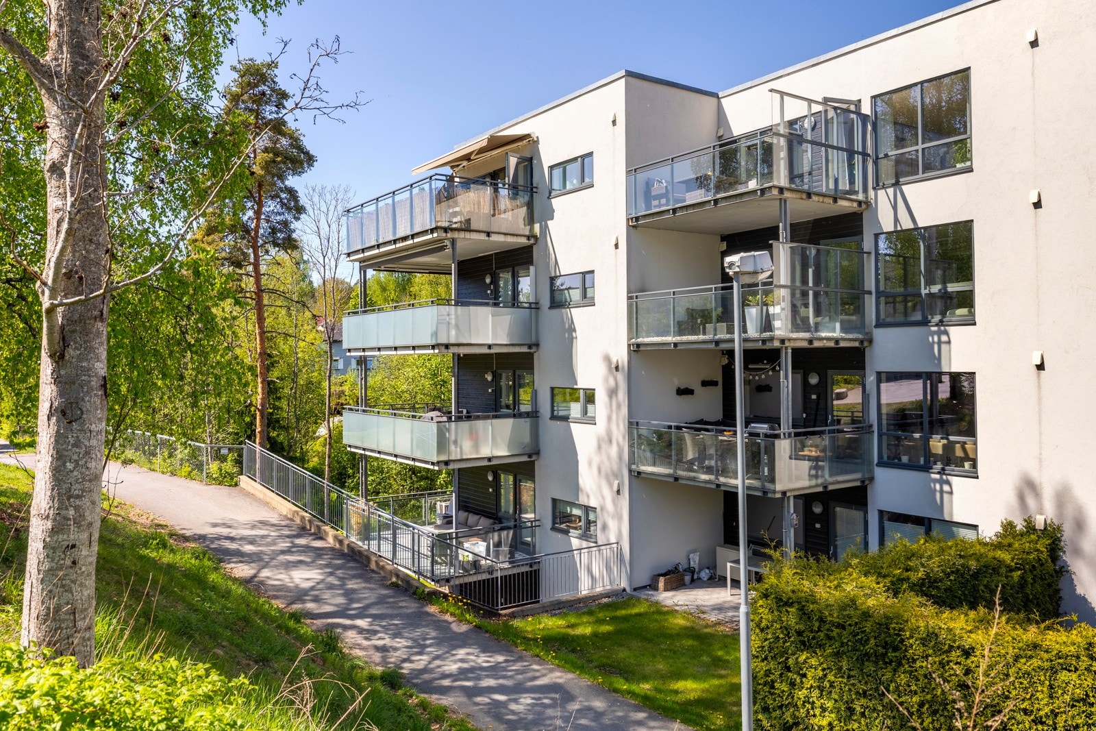 Leiligheten ligger nærme marka med gode turmuligheter. Galleribilde