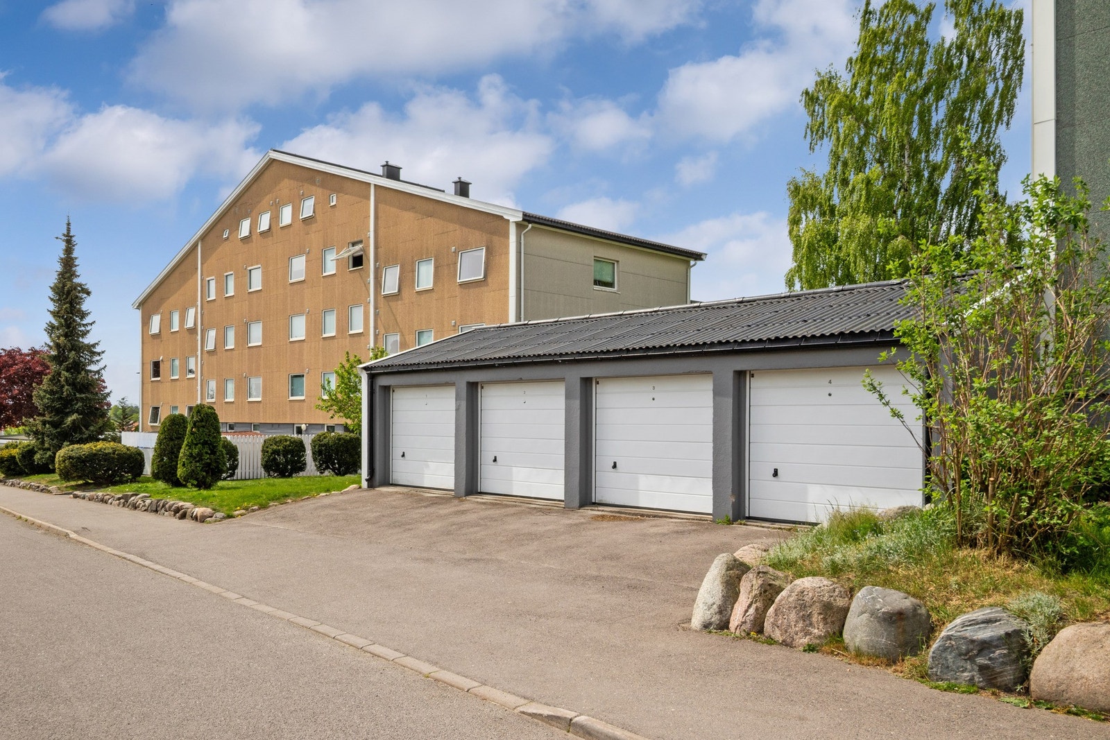 Garasjer Galleribilde