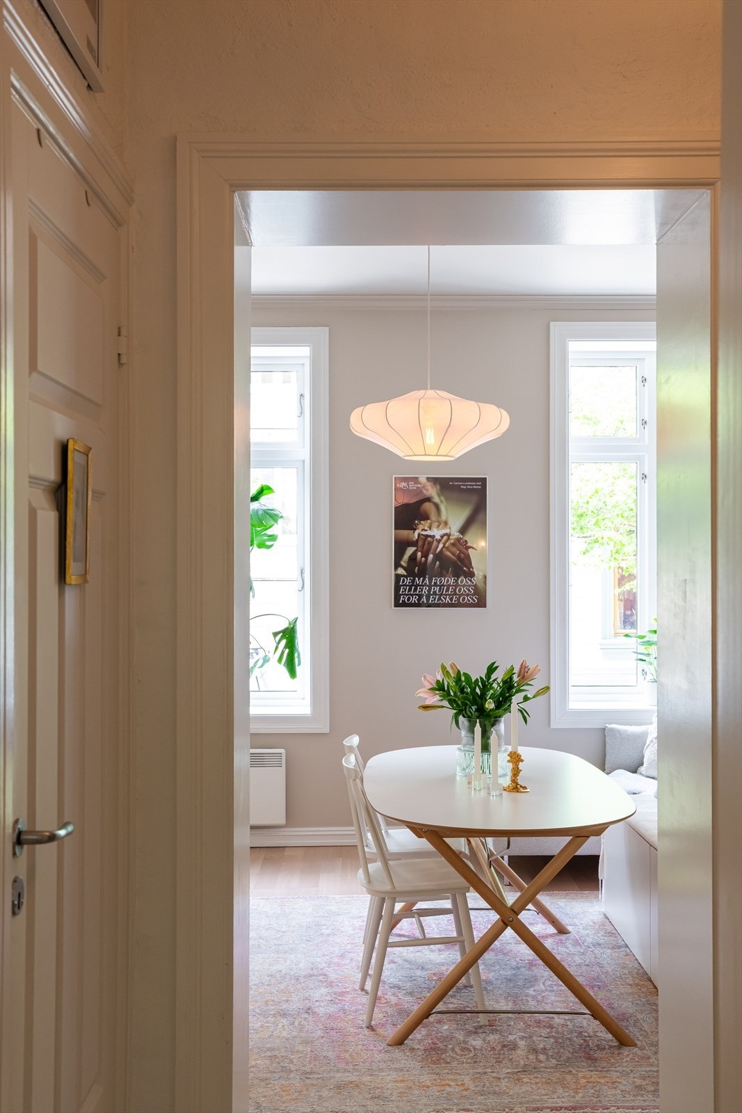 Entré. Galleribilde