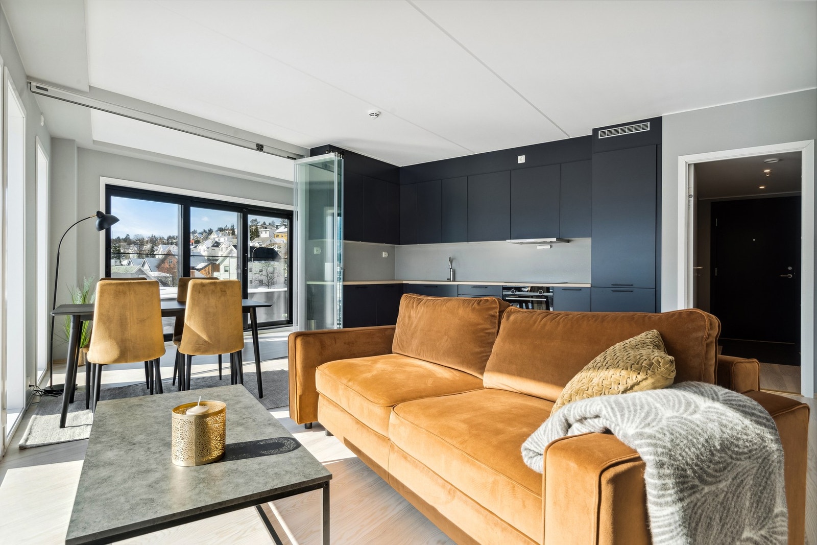 Stue /kjøkken Galleribilde