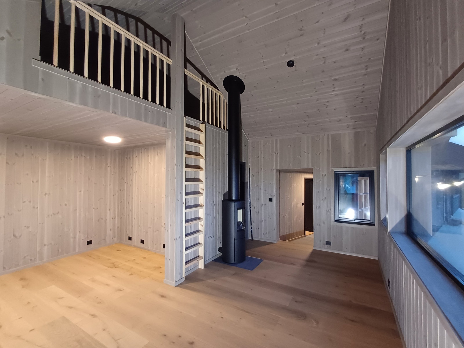 Hems med vindu og god plass Galleribilde