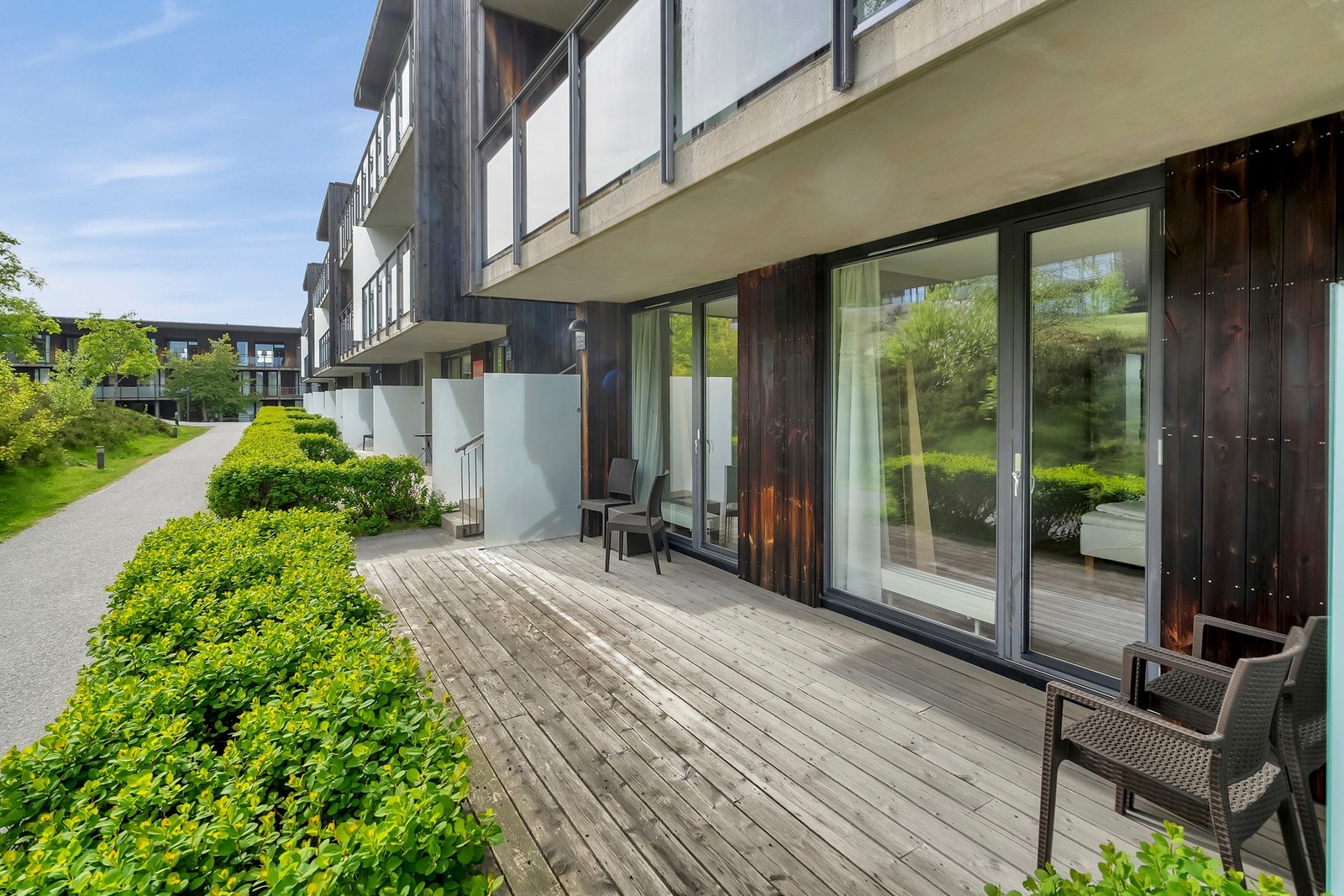 Leiligheten har to innganger og en smart løsning som gjør det mulig å dele den i to separate enheter. Galleribilde