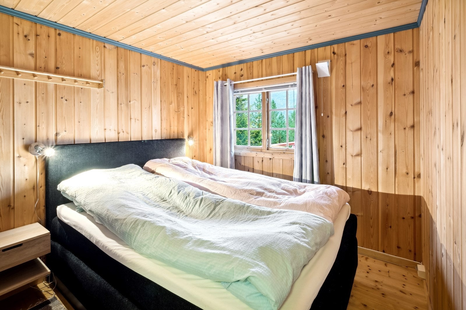 Hytta har til sammen 3 soverom. Galleribilde