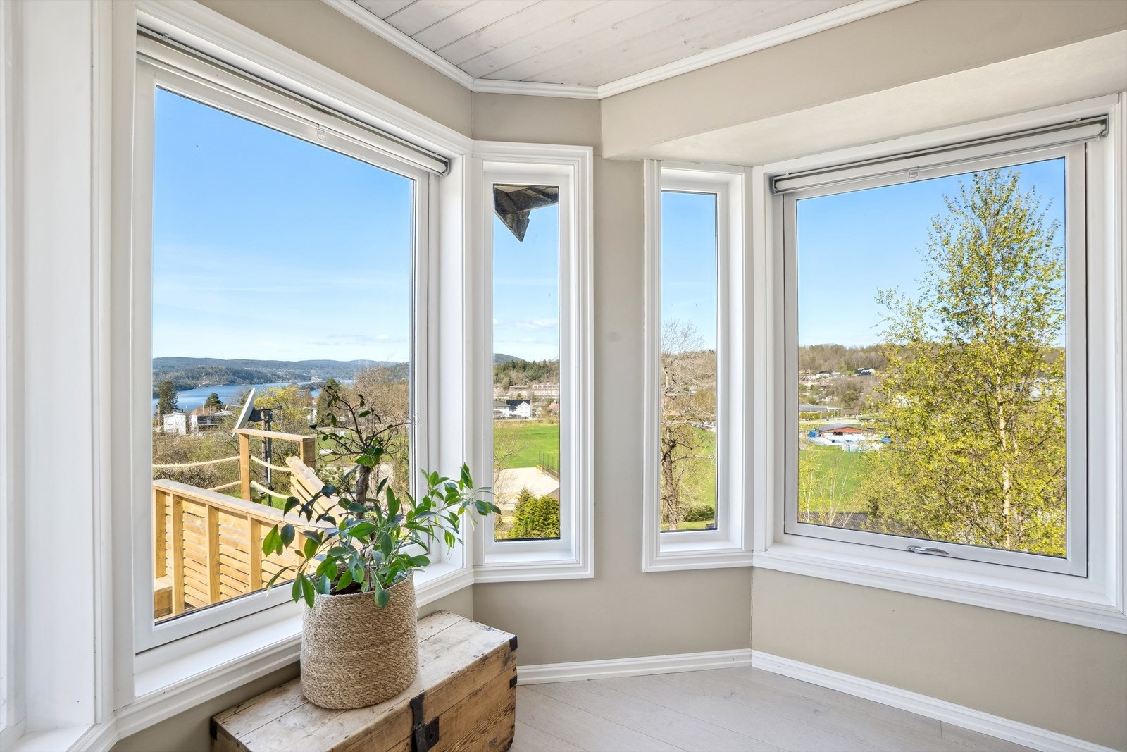 Velkommen til Ullerudstien 9 - Presentert av Eiendomsmegler Joachim Norum Larsen Galleribilde