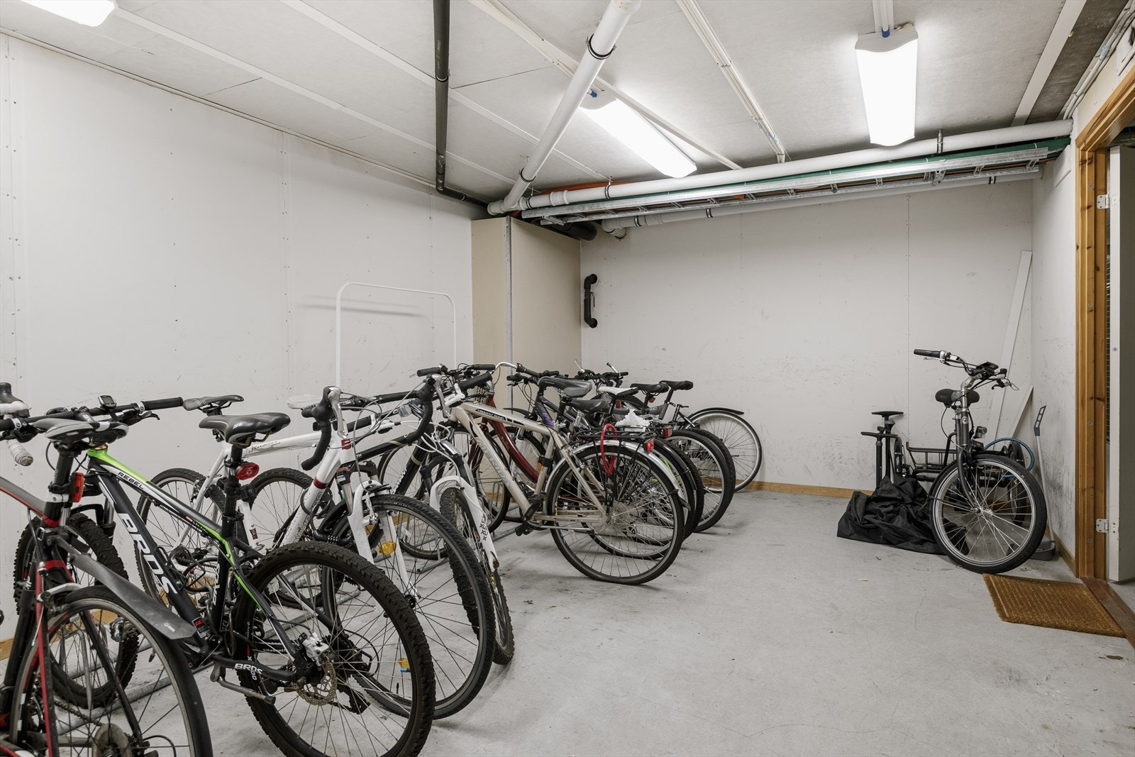 Felles sykkelbod. Galleribilde