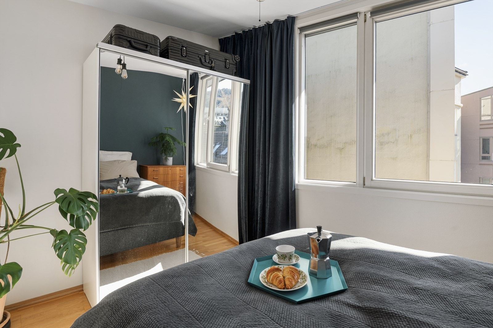 Leiligheten har totalt 2 romslige soverom. Galleribilde