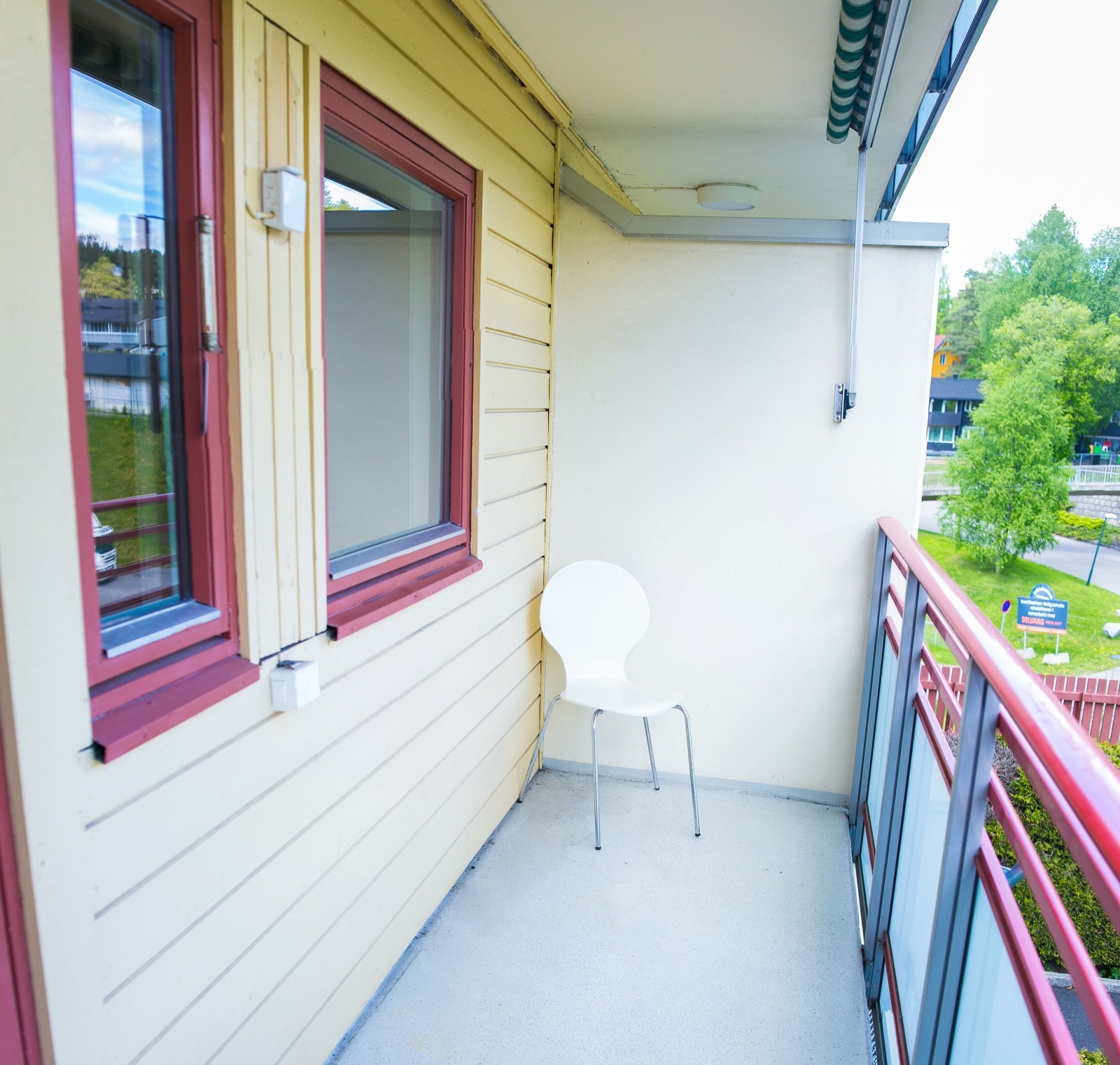 Balkong østside (høy første etasje) Galleribilde