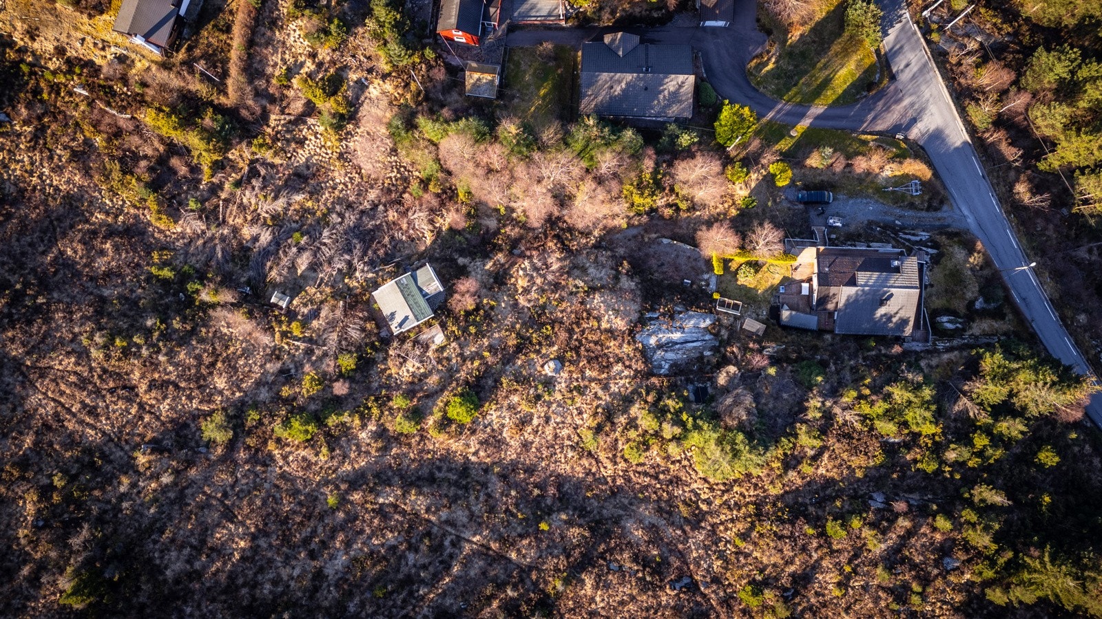 - 5 minutter med bil til Skogsvåg barneskole og barnehage - Galleribilde