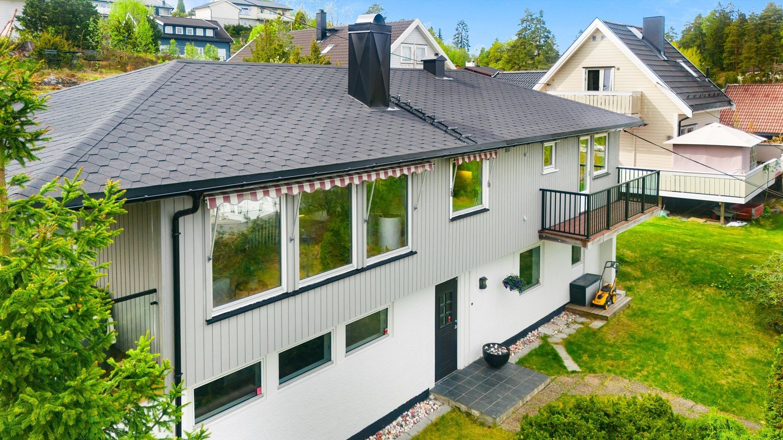 Nytt tak og takrenner 2024 Galleribilde