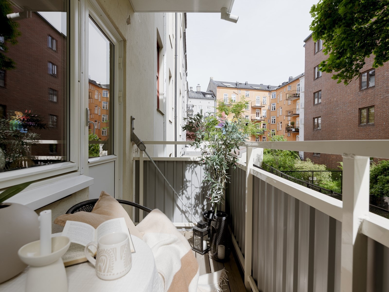 Balkongen ble montert i år 2021 Galleribilde