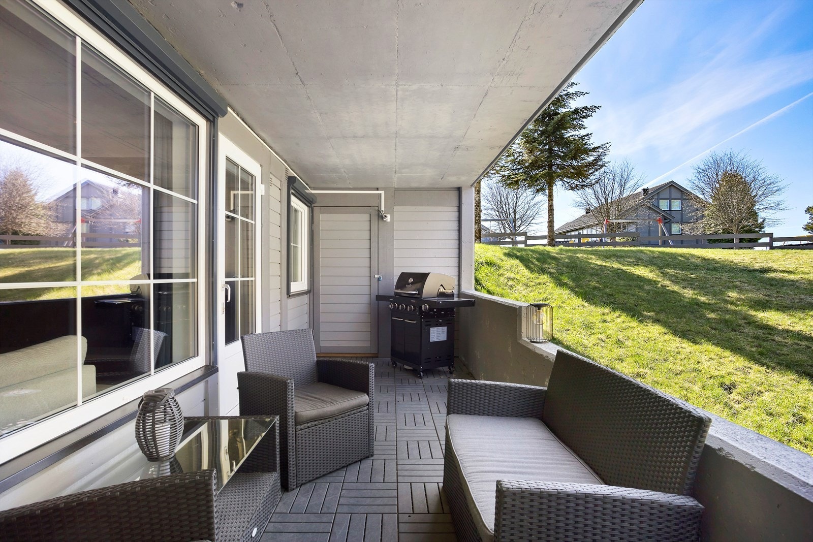 Her nytes enkelt både stille stunder og lange, sosiale kvelder. Galleribilde