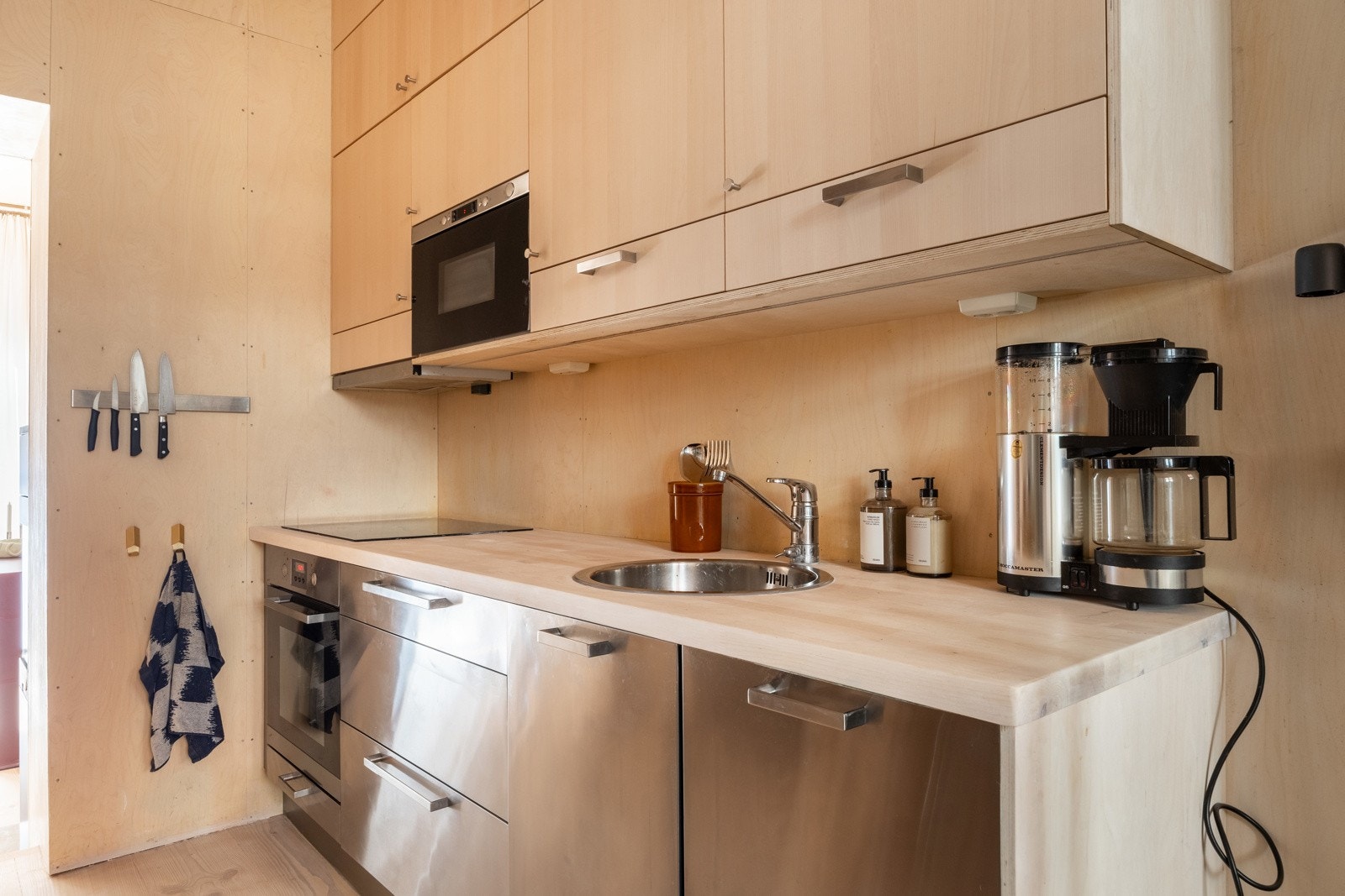 Benkeplaten er slipt i 2025. Galleribilde