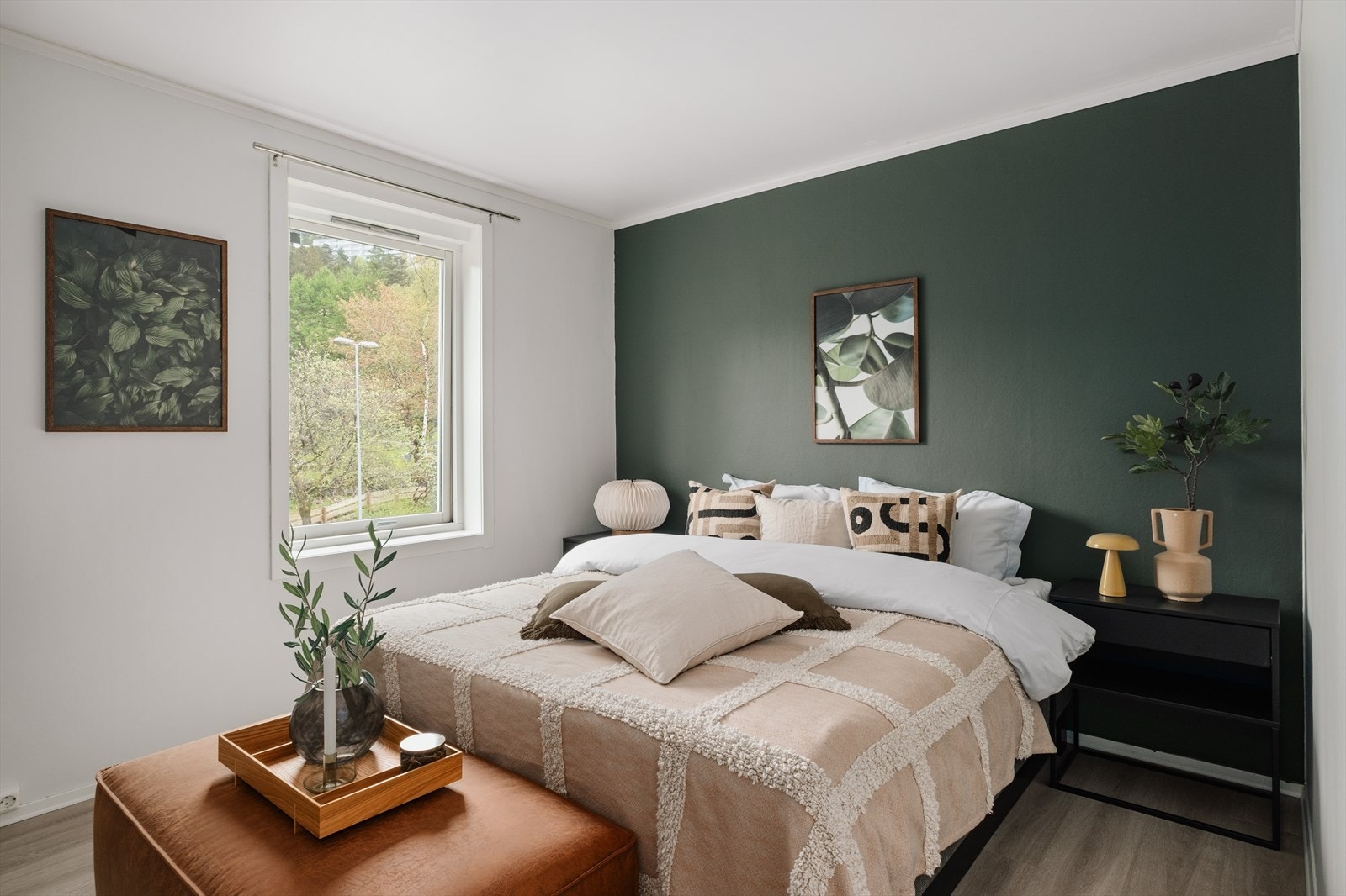 Romslig soverom på 13,7m² Galleribilde