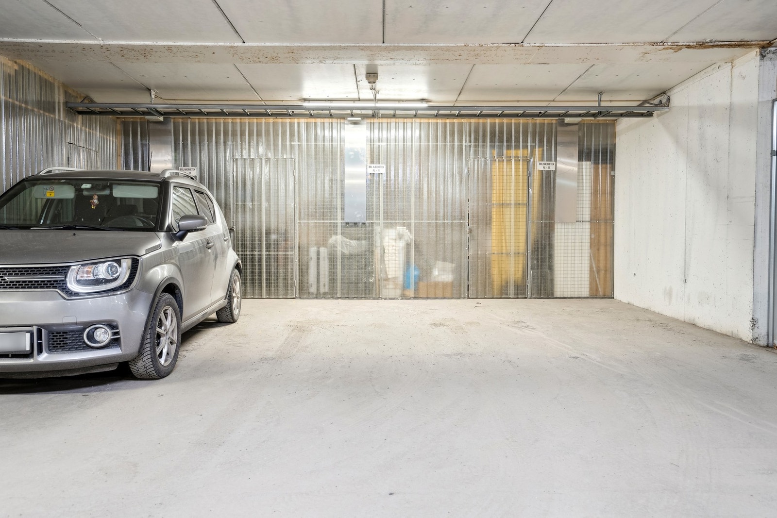 Garasjeplassen Galleribilde