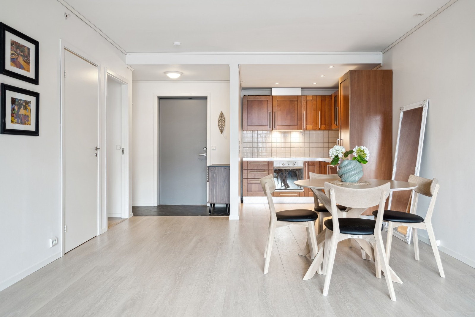 Kjøkken/ spisestue Galleribilde