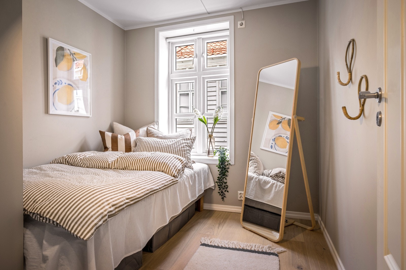 - Det andre soverommet har plass til seng og garderobeskap etter ønske - Galleribilde