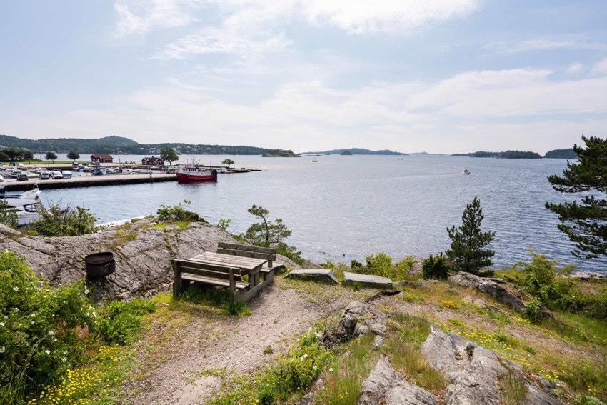 På "tuppen" av Solta (arkivbilde, PrivatMegleren) Galleribilde