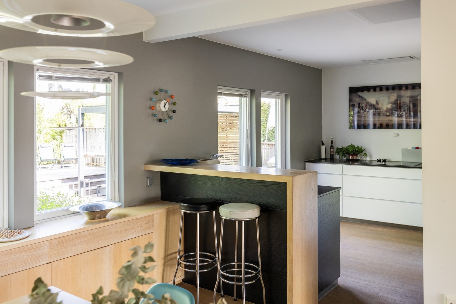 Utgang til terrassen fra kjøkkenet Galleribilde