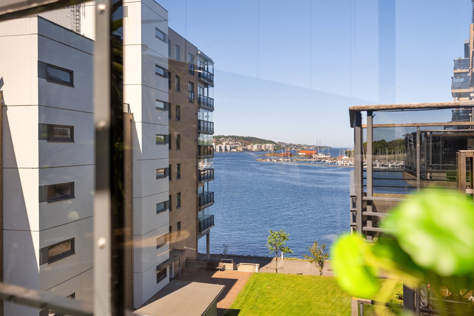 Du kan følge med på alle ut- og innseilingene til Stavanger. Galleribilde