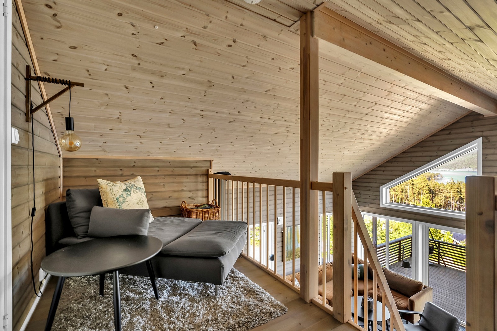 Koselig sitteområde med utsikt. Galleribilde