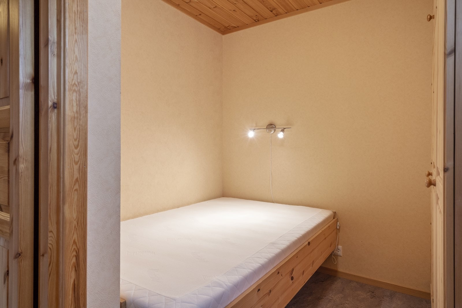 Disponibelt rom i underetasjen. Galleribilde