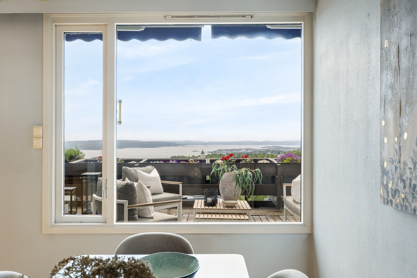 Utsyn fra kjøkken. Galleribilde