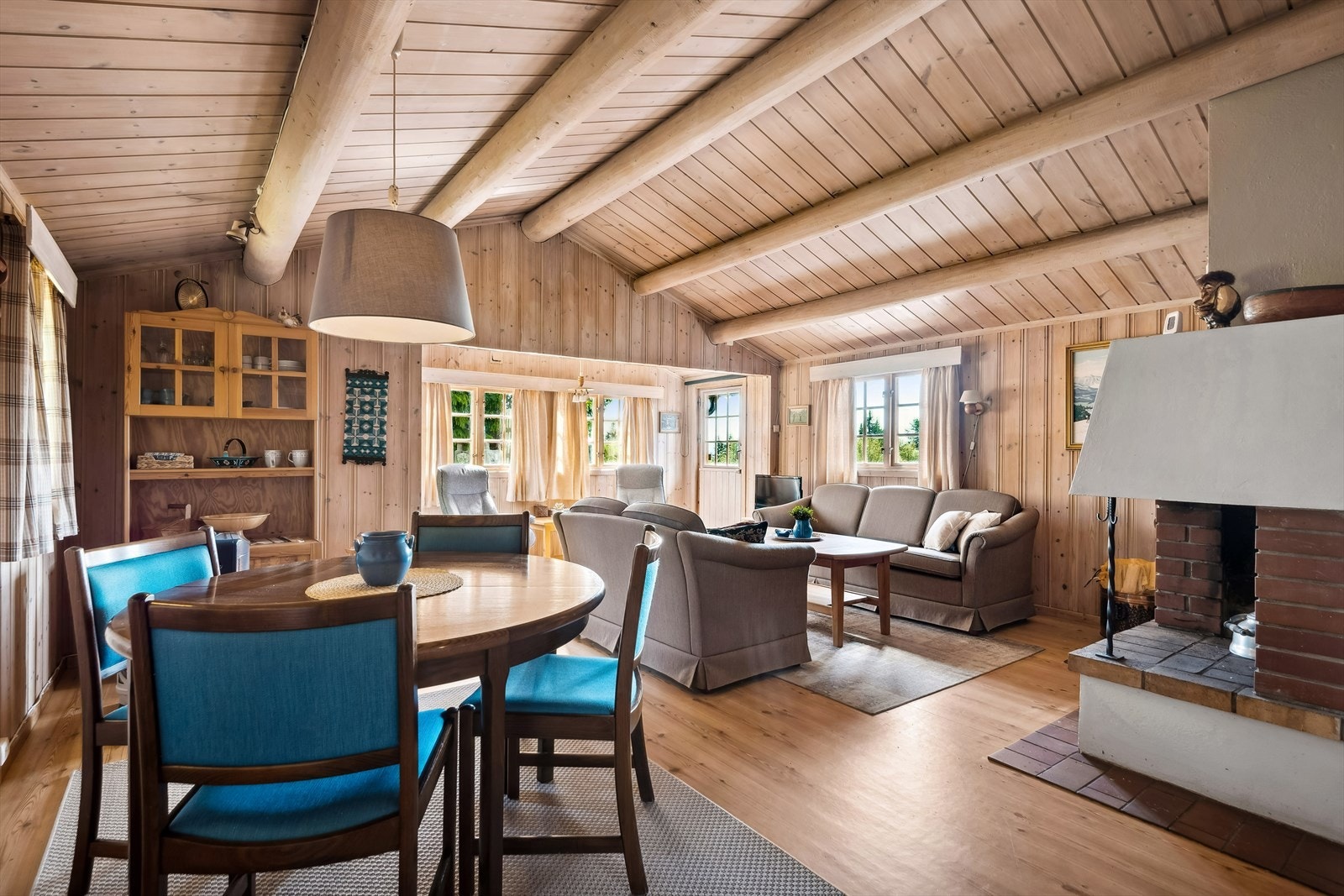 Her kan familien samles etter en lang herlig dag med utendørsaktiviteter og nyte et godt måltid. Galleribilde