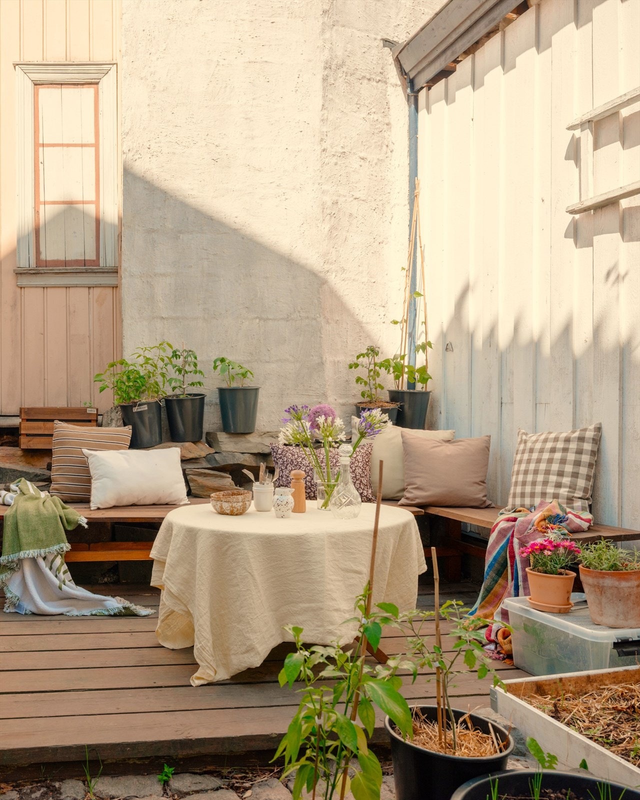 Hva med å nyte en utendørs middag i disse hyggelige omgivelsene? Galleribilde