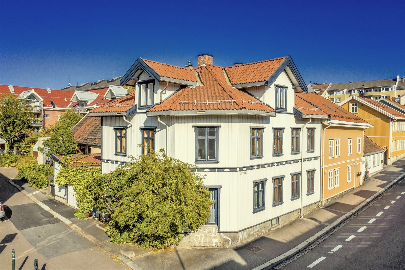 Ønsker du å bo både rolig og sentralt i Oslo er denne leiligheten noe for deg! Galleribilde