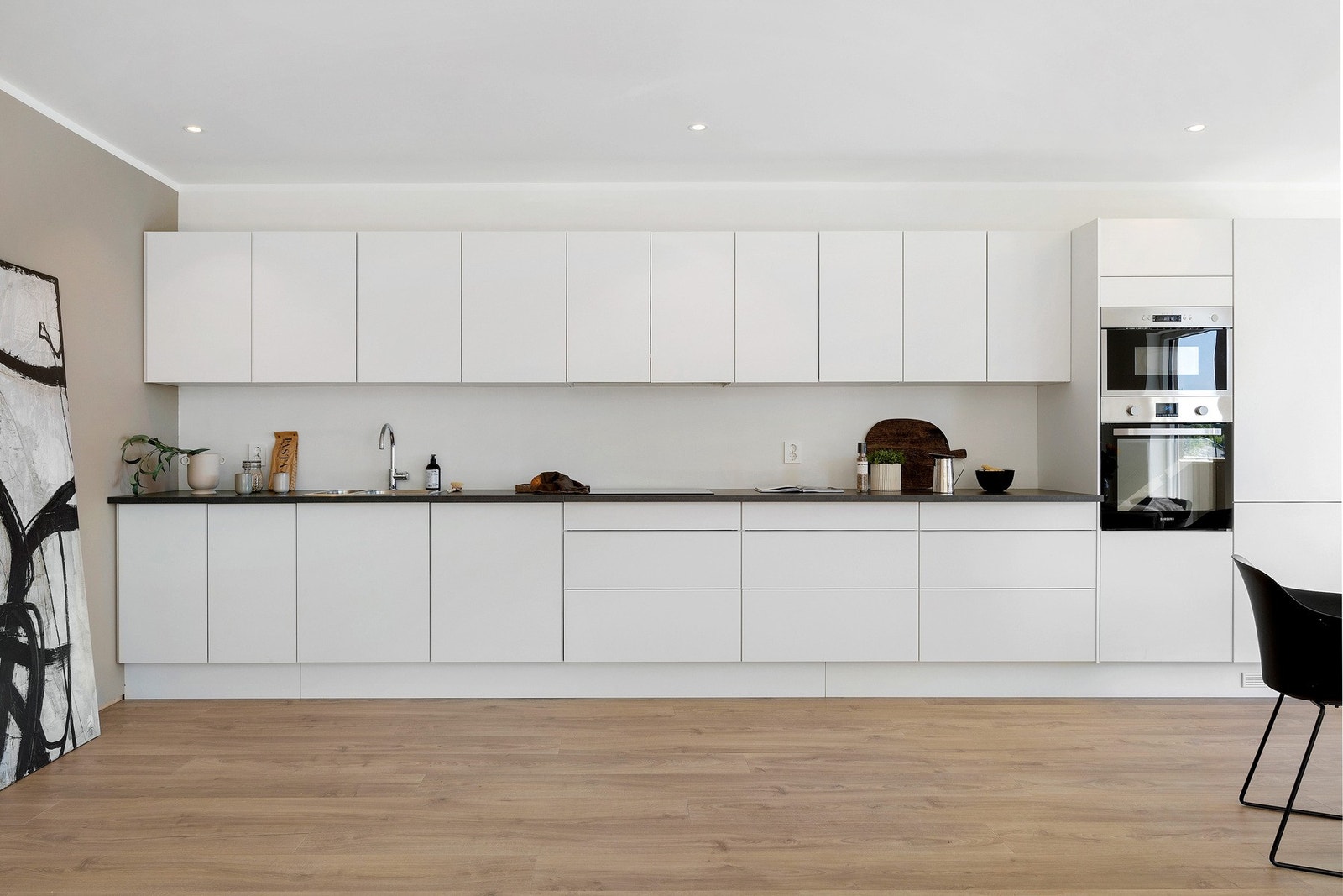 Alle hvitevarer er integrert Galleribilde