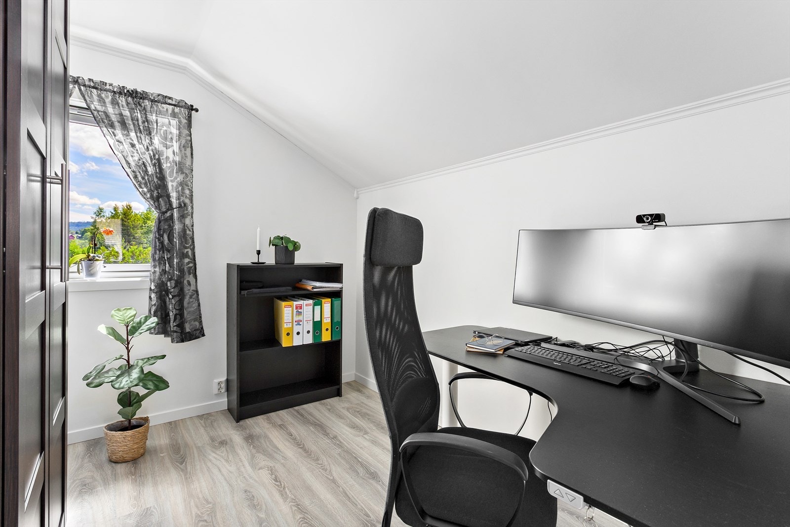 Soverom nr. 3 blir i dag benyttet som kontor. Galleribilde