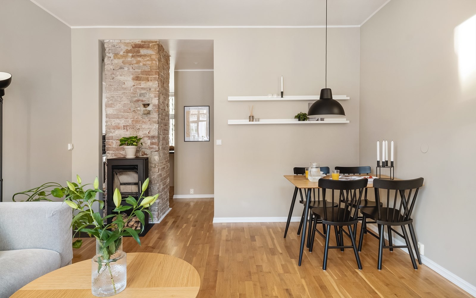 - Hvem inviterer du over på middag? - Galleribilde