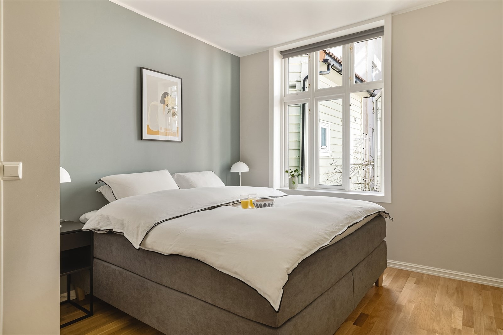 - Soverommet er malt i behagelige farger som sikrer en god natts søvn - Galleribilde