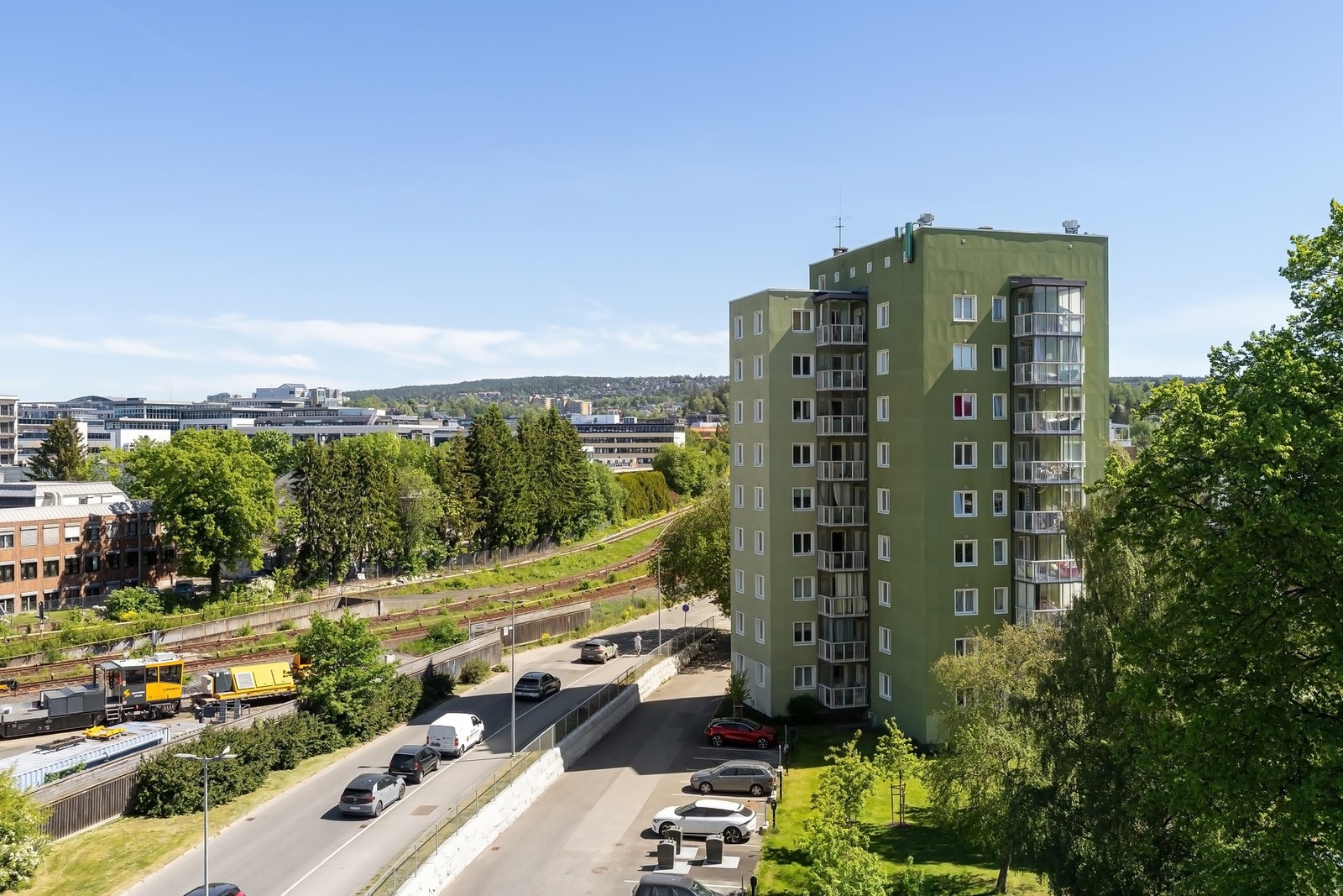 Utsikt i flere retninger fra leiligheten Galleribilde