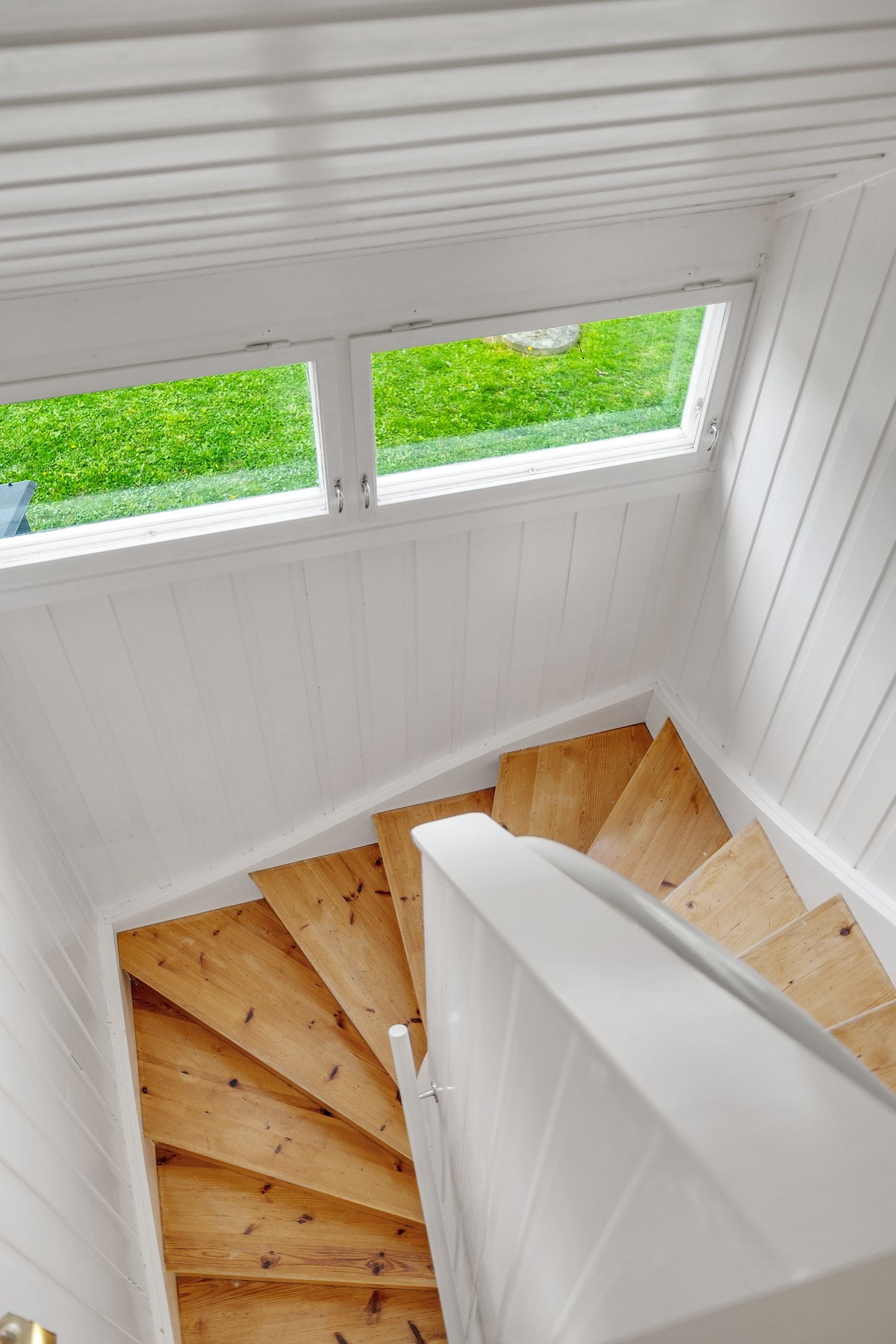 Her beveger vi oss oppover til andre etasje. Galleribilde