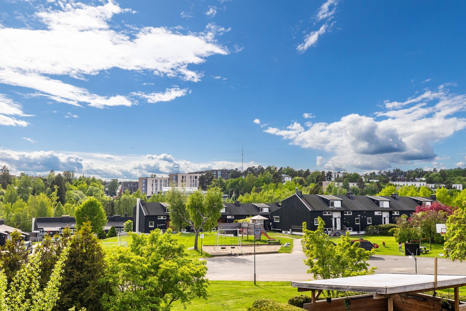 Hyggelig utsyn fra altanen. Galleribilde