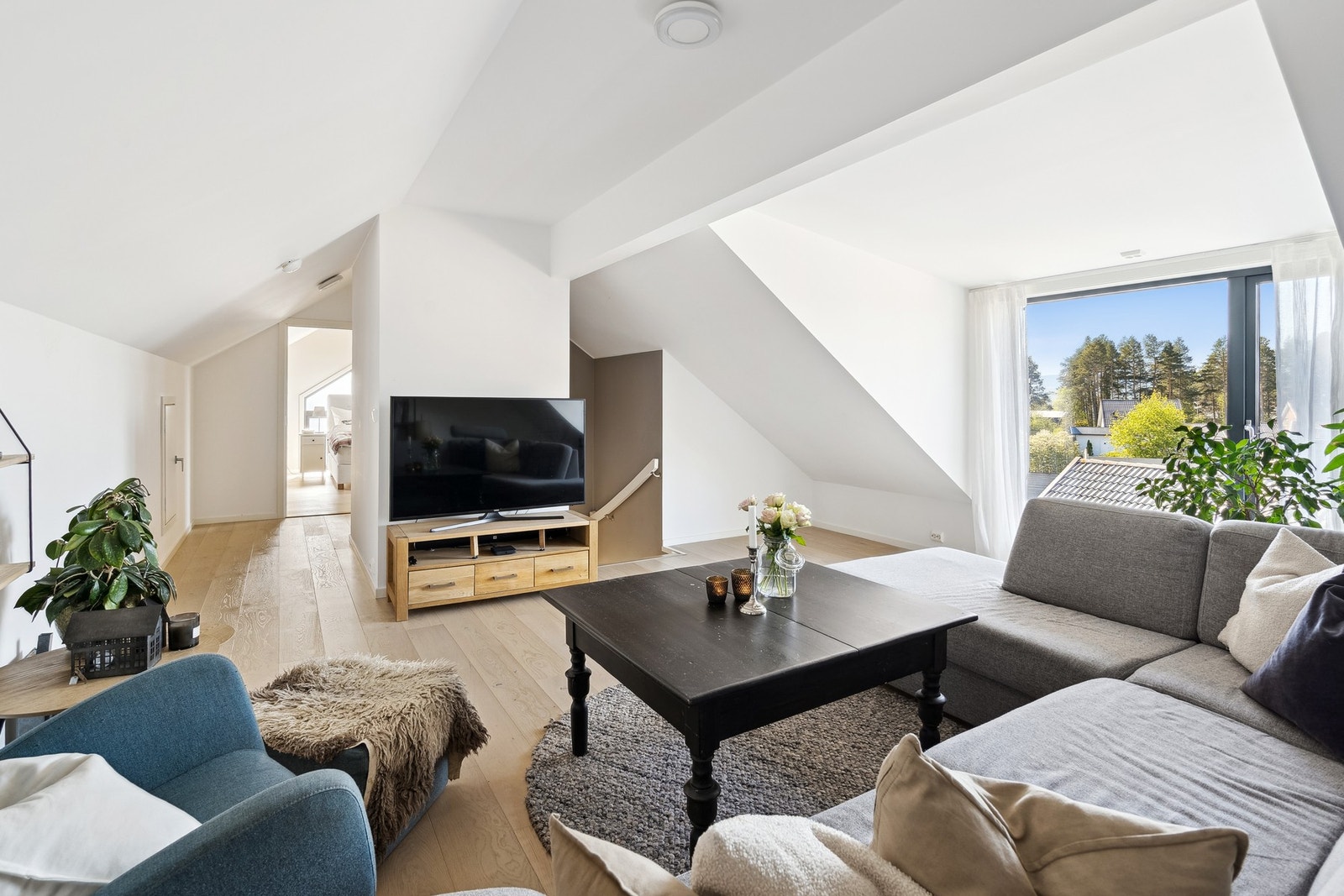 Stue i 3. etasje på 30,5 kvm. Galleribilde