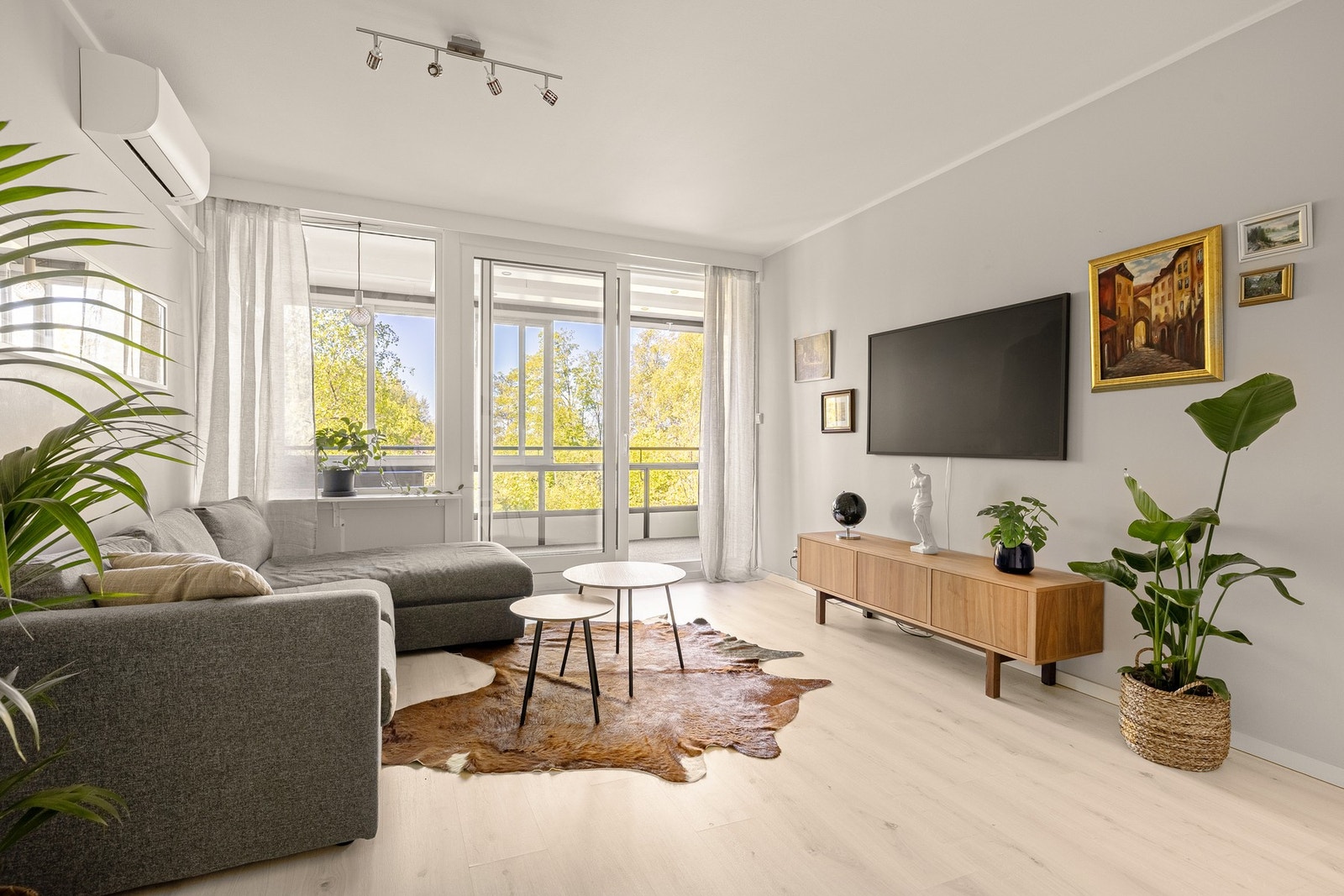 Nordre Toppe 3 presenteres av EIE eiendomsmegling ved Erlend Nordhus Galleribilde