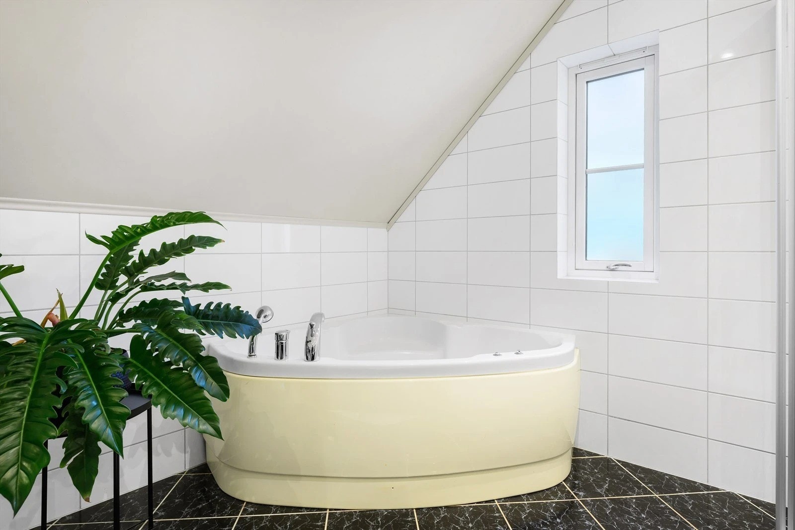 Bad 2 etg Galleribilde