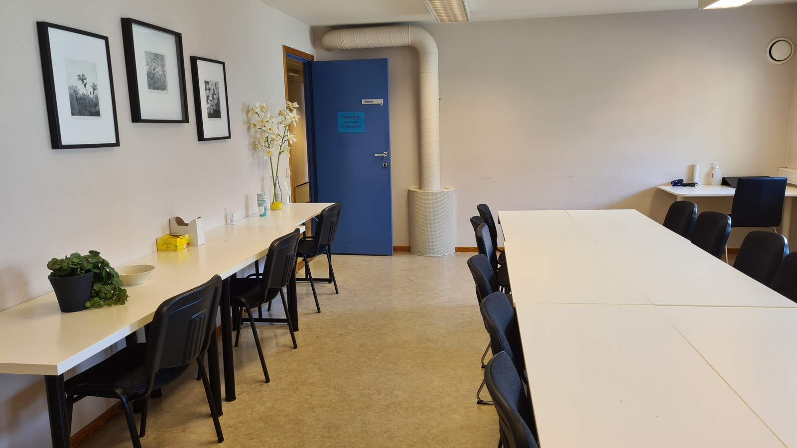 Møterom/oppholdsrom i fellesarealet. Galleribilde