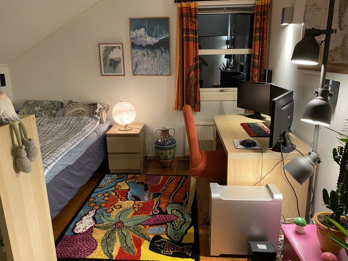 soverom med skråtak i 2 etg. 17,5kvm Galleribilde