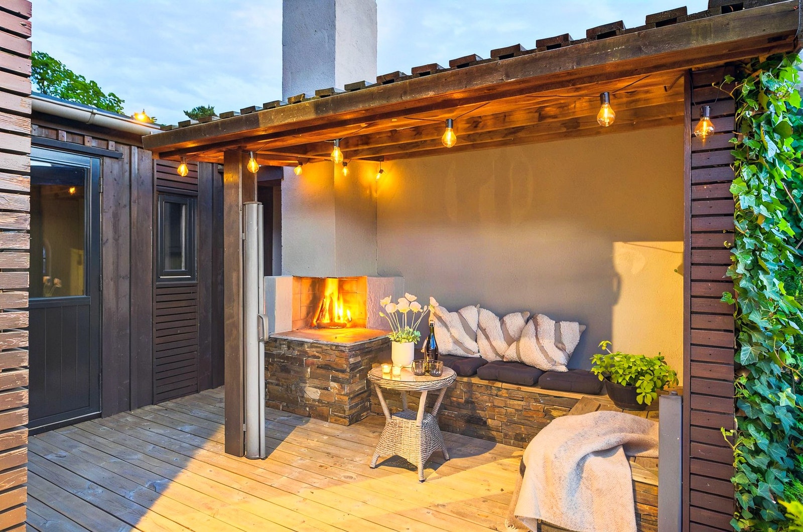 Privat liten oase hvor du kan slappe av og nyte omgivelsene Galleribilde