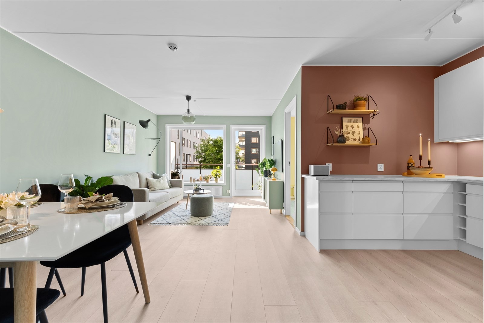 Leiligheten er gjennomgående og har en optimal planløsning med gode naturlige lysforhold Galleribilde