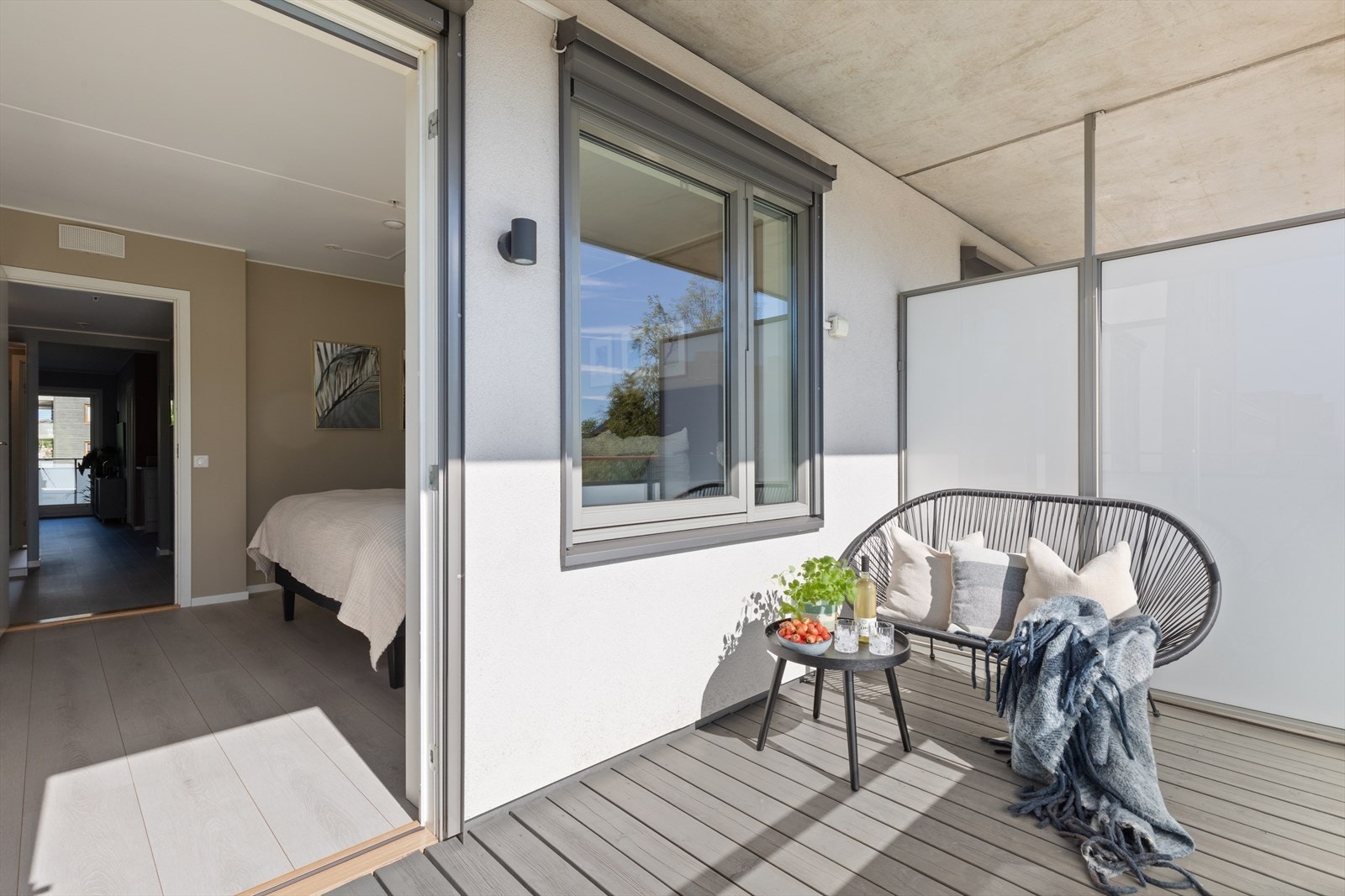 Fra hovedsoverommet er det utgang til østvendt balkong på 6,5 kvm Galleribilde