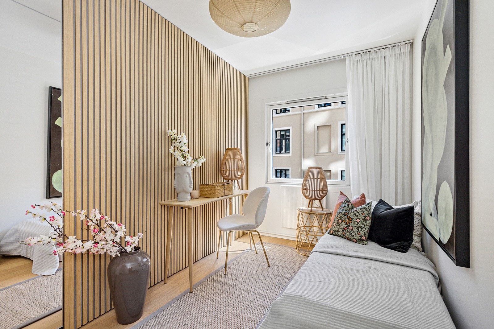 Soverom 2 av god størrelse kan også brukes som kontor Galleribilde